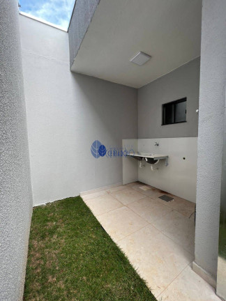 Casa com 3 Quartos à Venda, 105 m² em Residencial Arco-iris - Anápolis