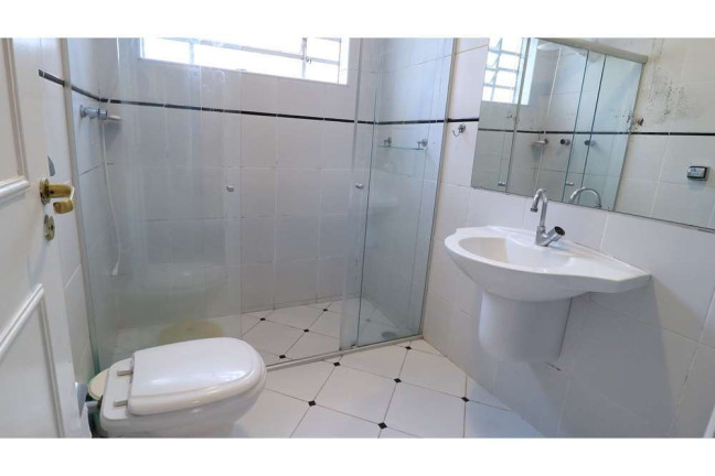 Imagem Casa com 4 Quartos à Venda, em Vila Madalena - São Paulo Imagem Casa com 4 Quartos à Venda, em Vila Madalena - São Paulo