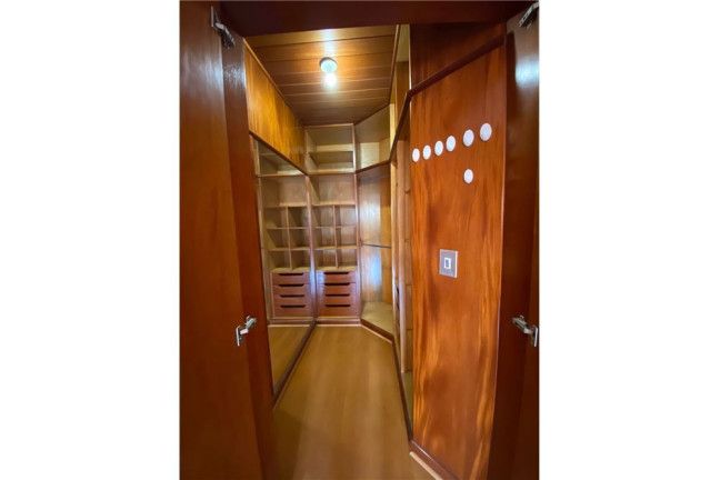 Imagem Casa com 3 Quartos à Venda, em Tatuapé - São Paulo Imagem Casa com 3 Quartos à Venda, em Tatuapé - São Paulo