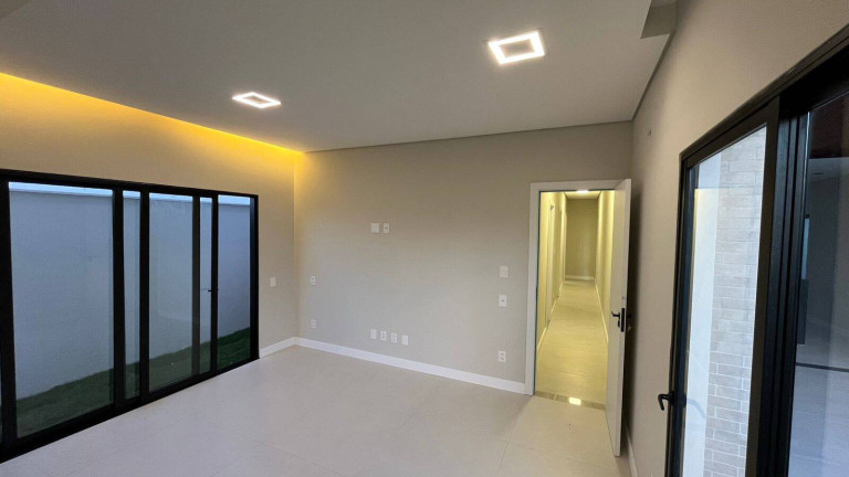 Imagem Casa com 2 Quartos à Venda,  em Sim - Feira De Santana
