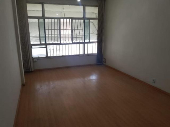 Imagem Imóvel com 2 Quartos à Venda, 82 m² em Icaraí - Niterói Imagem Imóvel com 2 Quartos à Venda, 82 m² em Icaraí - Niterói
