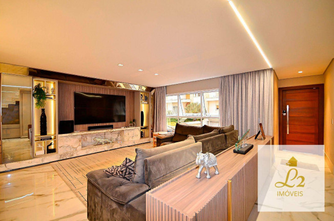 Imagem Casa com 3 Quartos à Venda, 325 m² em Uberaba - Curitiba Imagem Casa com 3 Quartos à Venda, 325 m² em Uberaba - Curitiba