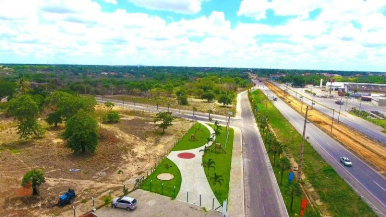 Imagem Imóvel à Venda, 200 m² em Centro - Horizonte Imagem Imóvel à Venda, 200 m² em Centro - Horizonte