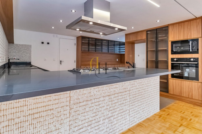 Imagem Apartamento com 3 Quartos à Venda, 220 m² em Cerqueira César - São Paulo