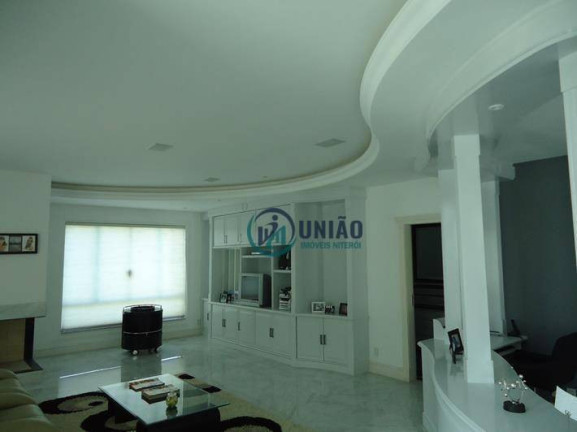 Imagem Casa com 4 Quartos à Venda, 2.200 m² em Camboinhas - Niterói Imagem Casa com 4 Quartos à Venda, 2.200 m² em Camboinhas - Niterói