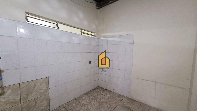 Imagem Galpão para Alugar, 216 m² em Estação - Araucária Imagem Galpão para Alugar, 216 m² em Estação - Araucária