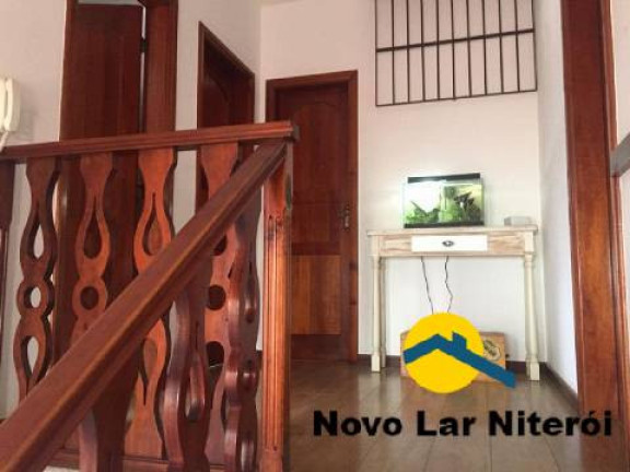 Imagem Casa com 4 Quartos à Venda, 205 m² em Itaipu - Niterói