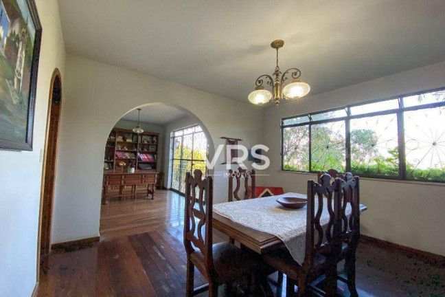 Imagem Casa com 4 Quartos à Venda, 228 m² em Quinta Da Barra - Teresópolis Imagem Casa com 4 Quartos à Venda, 228 m² em Quinta Da Barra - Teresópolis