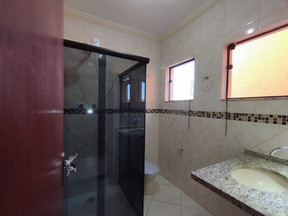 Imagem Sobrado com 3 Quartos à Venda, 215 m² em Alto Do Cardoso - Pindamonhangaba