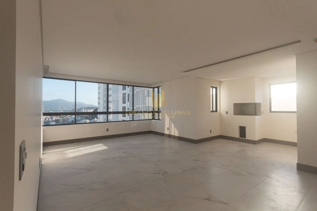 Imagem Apartamento com 3 Quartos à Venda, 130 m² em Centro - Balneário Camboriú Imagem Apartamento com 3 Quartos à Venda, 130 m² em Centro - Balneário Camboriú