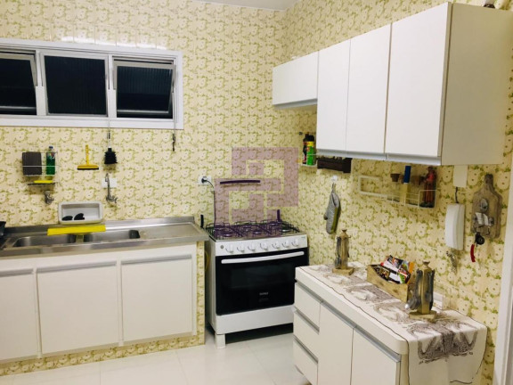 Imagem Apartamento com 3 Quartos à Venda, 130 m² em Pitangueiras - Guarujá Imagem Apartamento com 3 Quartos à Venda, 130 m² em Pitangueiras - Guarujá