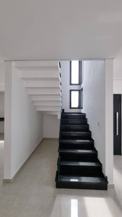 Imagem Casa com 3 Quartos à Venda, 204 m² em Laranjeiras - Caieiras Imagem Casa com 3 Quartos à Venda, 204 m² em Laranjeiras - Caieiras