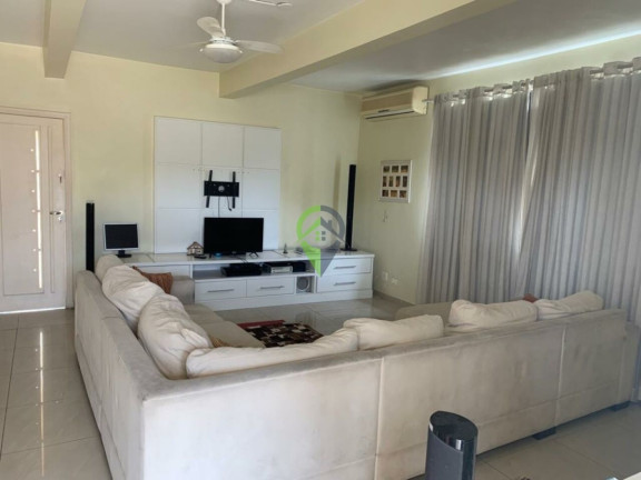 Imagem Casa com 3 Quartos à Venda, 256 m² em Embaré - Santos Imagem Casa com 3 Quartos à Venda, 256 m² em Embaré - Santos