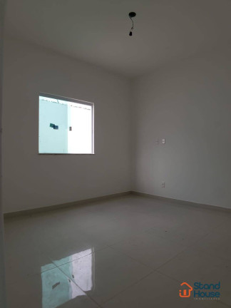 Imagem Casa com 2 Quartos à Venda, 171 m² em Conceição - Feira De Santana Imagem Casa com 2 Quartos à Venda, 171 m² em Conceição - Feira De Santana