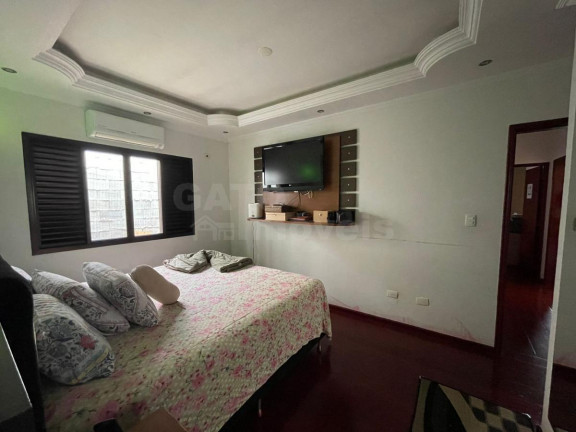 Imagem Casa com 3 Quartos à Venda, 320 m² em Jardins (polvilho) - Cajamar Imagem Casa com 3 Quartos à Venda, 320 m² em Jardins (polvilho) - Cajamar