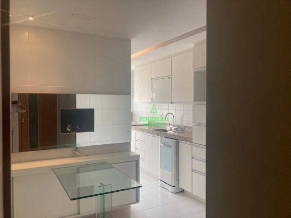 Imagem Apartamento com 3 Quartos à Venda, 130 m² em Icaraí - Niterói Imagem Apartamento com 3 Quartos à Venda, 130 m² em Icaraí - Niterói
