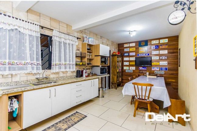 Imagem Sobrado com 3 Quartos à Venda, 232 m² em Capão Da Imbuia - Curitiba