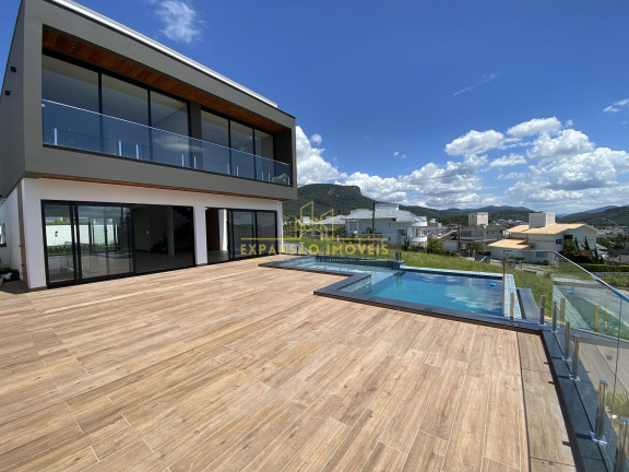 Casa com 3 Quartos à Venda, 420 m² em Pedra Branca - Palhoça