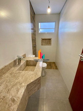 Imagem Casa com 3 Quartos à Venda, 250 m² em Jacare - Cabreúva