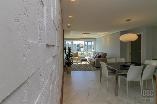 Imagem Imóvel com 3 Quartos à Venda, 110 m² em Menino Deus - Porto Alegre Imagem Imóvel com 3 Quartos à Venda, 110 m² em Menino Deus - Porto Alegre