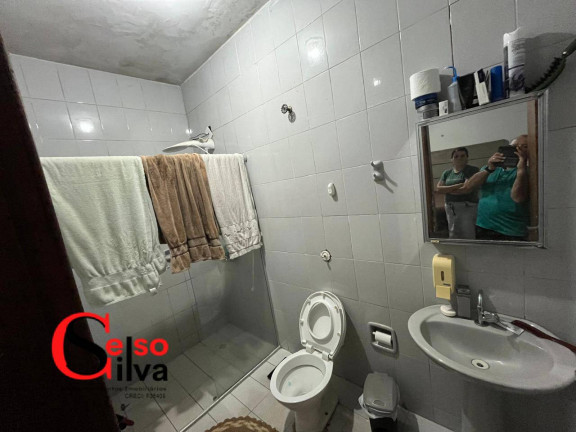 Imagem Casa com 3 Quartos à Venda, 360 m² em Maringá