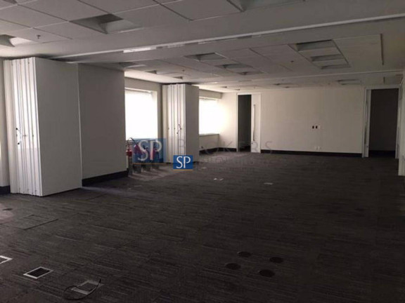 Sala Comercial para Alugar, 142 m² em Itaim Bibi - São Paulo