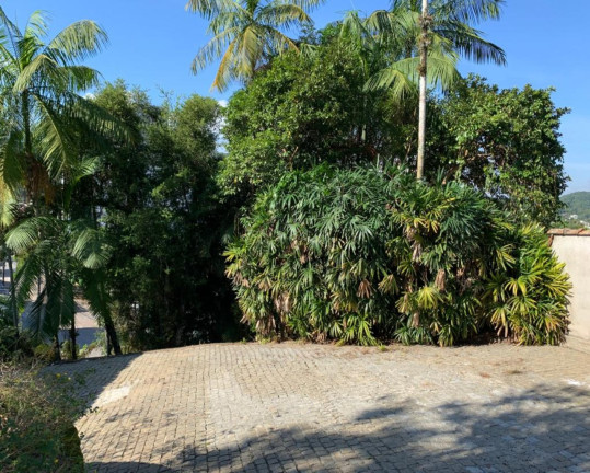 Imagem Terreno à Venda, 1.058 m² em Saguaçu - Joinville Imagem Terreno à Venda, 1.058 m² em Saguaçu - Joinville