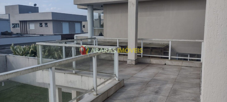 Sobrado com 4 Quartos à Venda, 325 m² em Maitinga - Bertioga