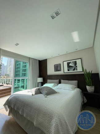 Imagem Apartamento com 3 Quartos à Venda, 297 m² em Barra Sul - Balneário Camboriú Imagem Apartamento com 3 Quartos à Venda, 297 m² em Barra Sul - Balneário Camboriú