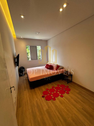Imagem Casa de Condomínio com 2 Quartos para Alugar, 67 m² em Santa Luzia - Caçapava