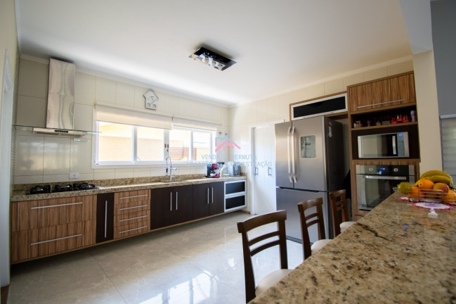 Imagem Casa com 4 Quartos à Venda, 326 m² em Jardim Colonial - Atibaia