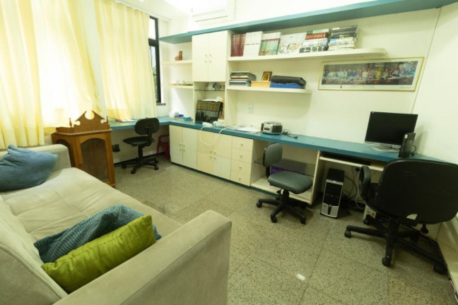 Imagem Apartamento com 4 Quartos à Venda, 323 m² em Meireles - Fortaleza