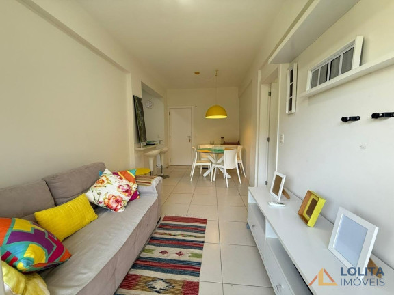 Imagem Apartamento com 2 Quartos para Alugar, 61 m² em Itacorubi - Florianópolis