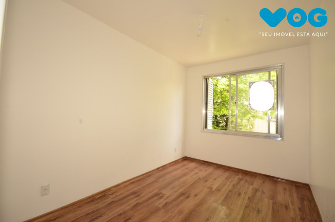 Imagem Imóvel com 1 Quarto à Venda, 33 m² em Passo Da Areia - Porto Alegre Imagem Imóvel com 1 Quarto à Venda, 33 m² em Passo Da Areia - Porto Alegre