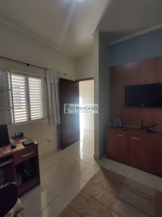 Imagem Casa com 3 Quartos à Venda, 177 m² em Jardim Sônia - Jaguariúna Imagem Casa com 3 Quartos à Venda, 177 m² em Jardim Sônia - Jaguariúna