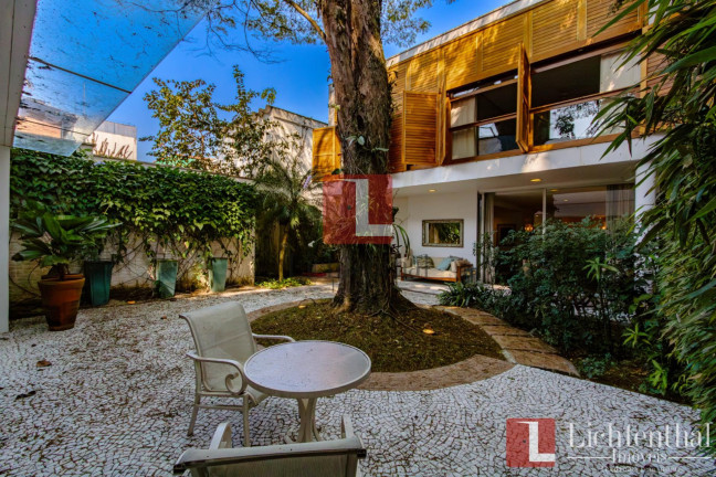 Imagem Casa com 3 Quartos à Venda, 365 m² em Jardim Paulista - São Paulo Imagem Casa com 3 Quartos à Venda, 365 m² em Jardim Paulista - São Paulo