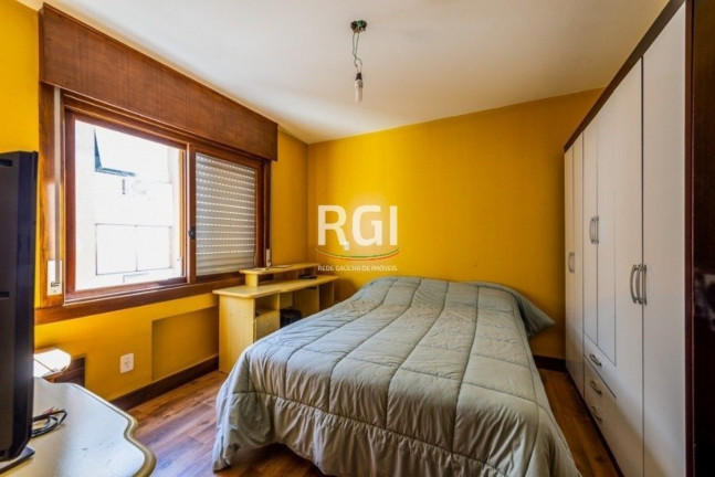 Imagem Imóvel com 2 Quartos à Venda, 116 m² em Petrópolis - Porto Alegre Imagem Imóvel com 2 Quartos à Venda, 116 m² em Petrópolis - Porto Alegre