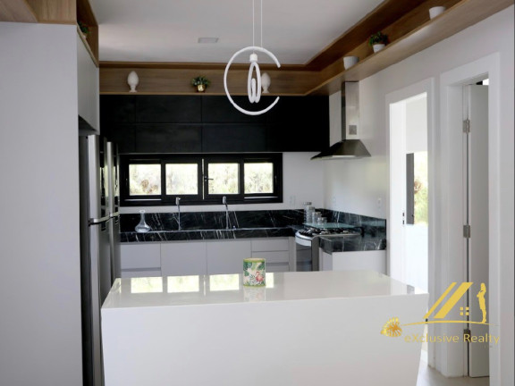 Imagem Imóvel com 8 Quartos à Venda, 362 m² em Guarajuba (monte Gordo) - Camaçari Imagem Imóvel com 8 Quartos à Venda, 362 m² em Guarajuba (monte Gordo) - Camaçari