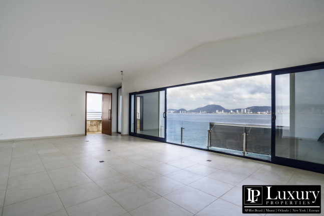 Imagem Apartamento com 3 Quartos à Venda, 181 m² em Península - Guarujá