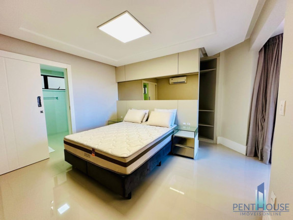 Imagem Apartamento com 3 Quartos à Venda, 179 m² em Centro - Balneário Camboriú