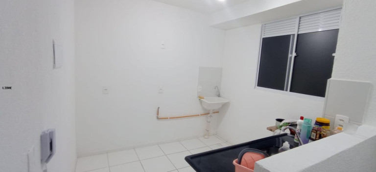 Imagem Apartamento com 2 Quartos para Alugar, 39 m² em Jardim Palos Verdes - Botucatu