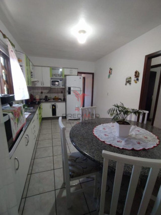 Imagem Casa com 3 Quartos à Venda, 170 m² em Centro - Penha Imagem Casa com 3 Quartos à Venda, 170 m² em Centro - Penha