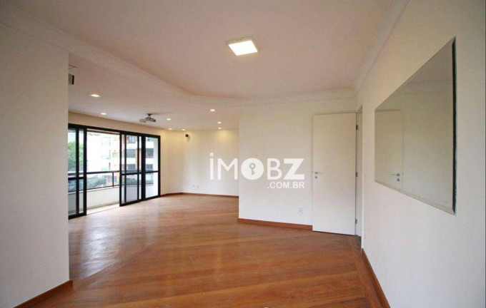 Imagem Imóvel com 4 Quartos à Venda, 220 m² em Morumbi - São Paulo Imagem Imóvel com 4 Quartos à Venda, 220 m² em Morumbi - São Paulo
