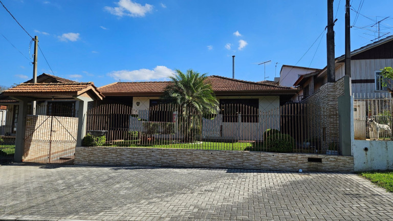 Casa com 6 Quartos à Venda, 309 m² em Porto Das Laranjeiras - Araucaria