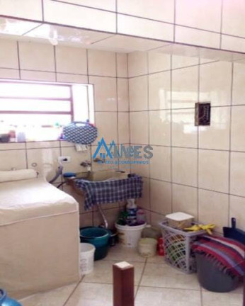 Imagem Casa com 3 Quartos à Venda, 179 m² em Parque Novo Oratório - Santo André