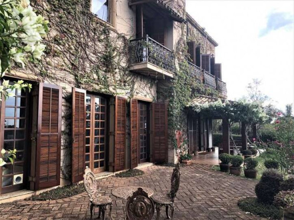 Imagem Casa com 3 Quartos à Venda,  em Fazendinha - Carapicuíba