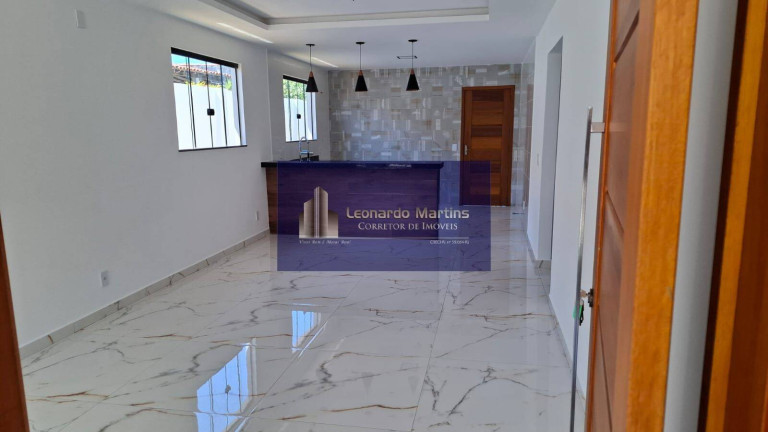 Imagem Casa com 3 Quartos à Venda, 635 m² em Balneário São Pedro - São Pedro Da Aldeia Imagem Casa com 3 Quartos à Venda, 635 m² em Balneário São Pedro - São Pedro Da Aldeia