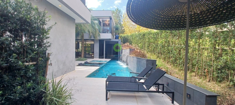 Imagem Casa com 5 Quartos à Venda, 1.070 m² em Alphaville - Barueri Imagem Casa com 5 Quartos à Venda, 1.070 m² em Alphaville - Barueri