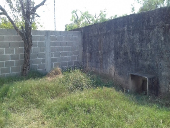 Imagem Casa com 2 Quartos à Venda, 330 m² em Stº Antº Da Boa Vista - Jacareí Imagem Casa com 2 Quartos à Venda, 330 m² em Stº Antº Da Boa Vista - Jacareí