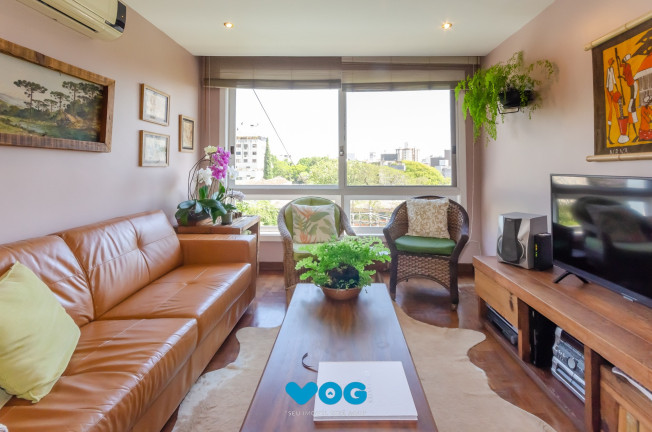 Imagem Imóvel com 2 Quartos à Venda, 150 m² em Petrópolis - Porto Alegre Imagem Imóvel com 2 Quartos à Venda, 150 m² em Petrópolis - Porto Alegre